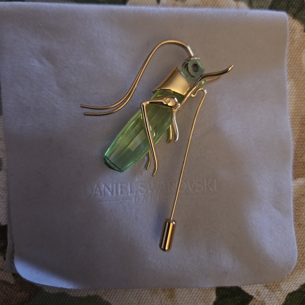Daniel Swarovski grasshopper brooch pin